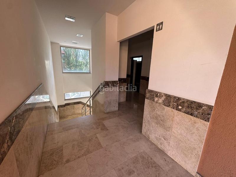 Foto 8f31b608-4cfc-4588-90b2-eaa5d0674652. Locale commerciale in Pavones Madrid