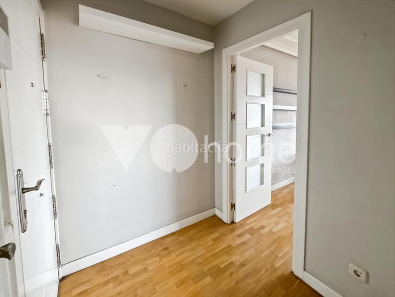 Foto 1208ef4d-24b2-4507-ada0-3f732e31f9ce. Etagenwohnung mit heizung in Pavones Madrid