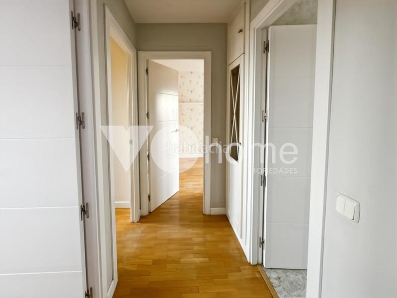 Foto 8a7ee585-3161-4fdd-afea-252be47b1f42. Etagenwohnung mit heizung in Pavones Madrid