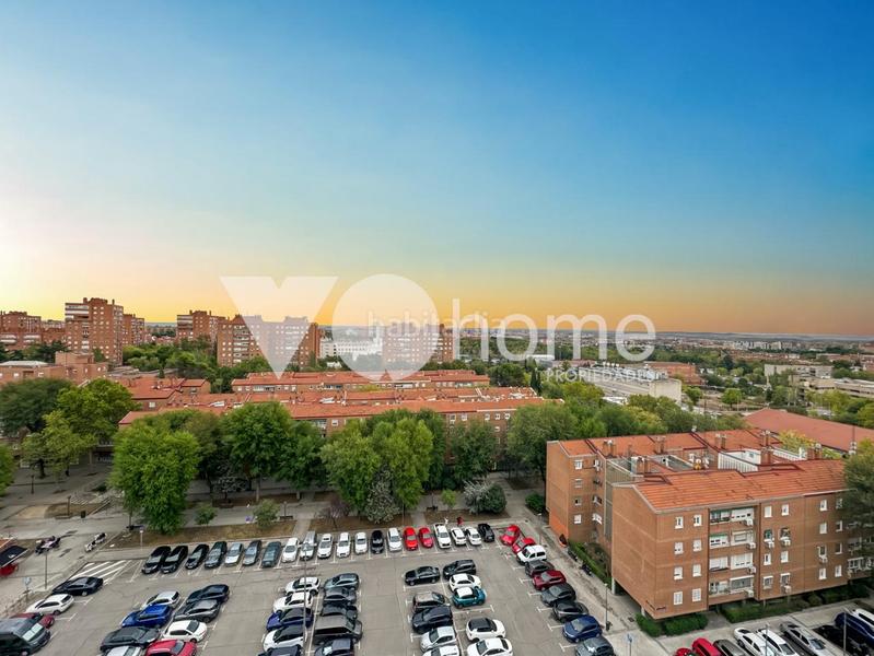 Foto 75405918-5221-423f-9aec-b3c86c74df6b. Piso en Pavones Madrid