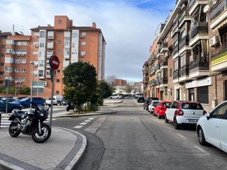 Appartamento  De palazuelos. Bonita vivienda en villa de vallecas