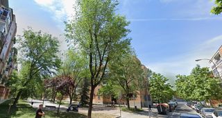 Pis a De Puentelarra