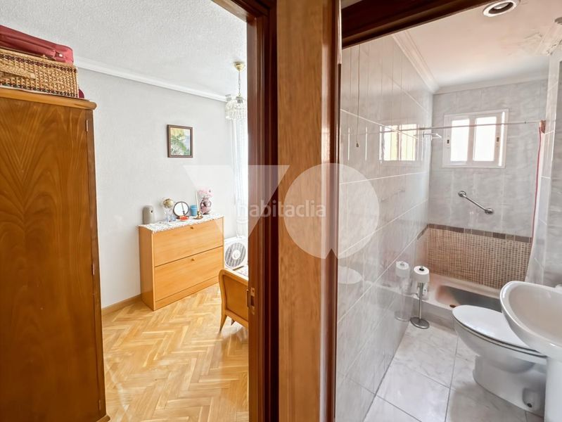 Foto b7100e48-d2e4-4e8c-a7f0-e2af7d4817a7. Pis amb calefacció a Marroquina Madrid