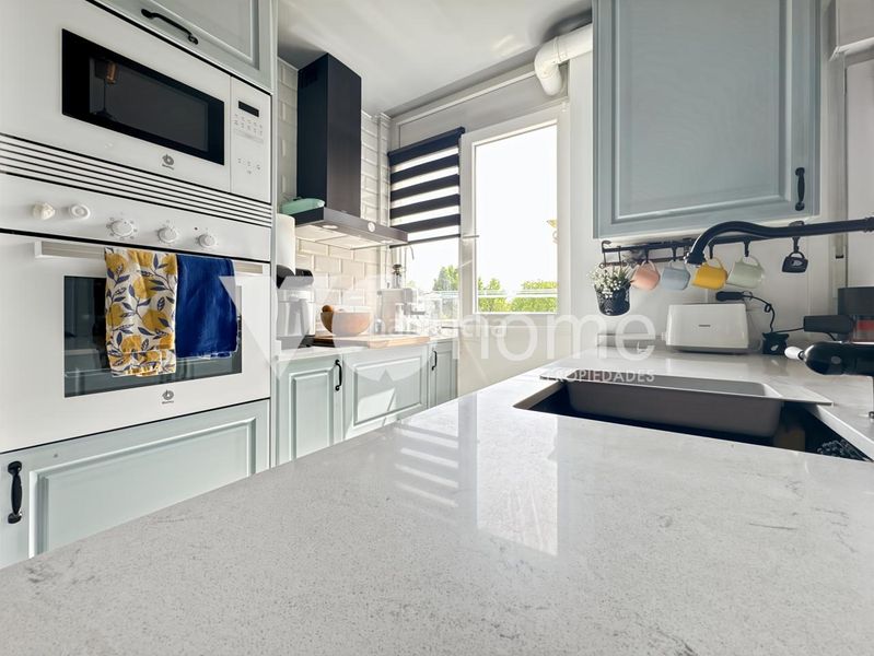 Foto c6377e5a-f311-43fe-8cde-8ca608008b0a. Pis amb calefacció a Fontarrón Madrid