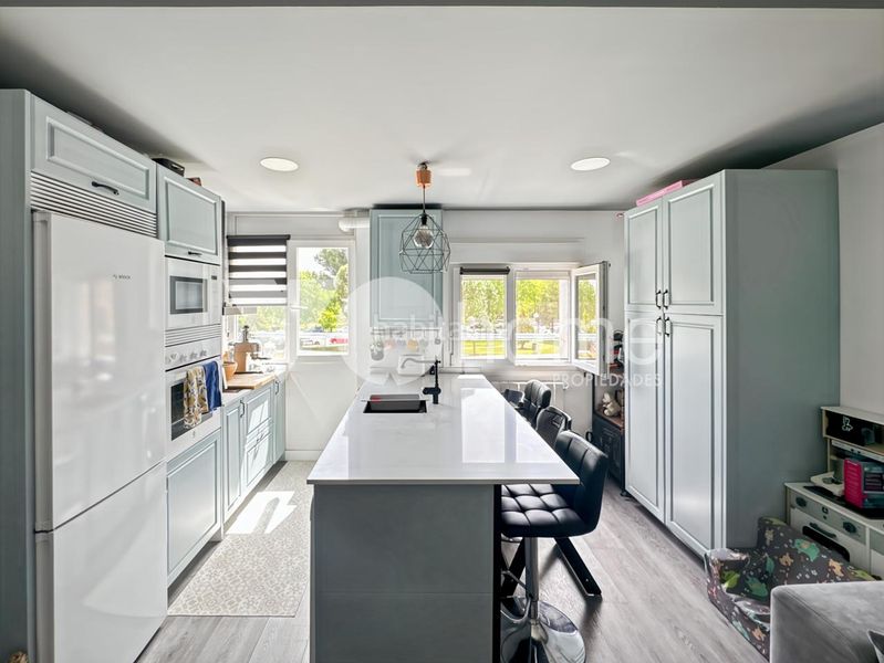 Foto d1c35b1a-8e77-4401-b07c-ee43e1ef933a. Pis amb calefacció a Fontarrón Madrid