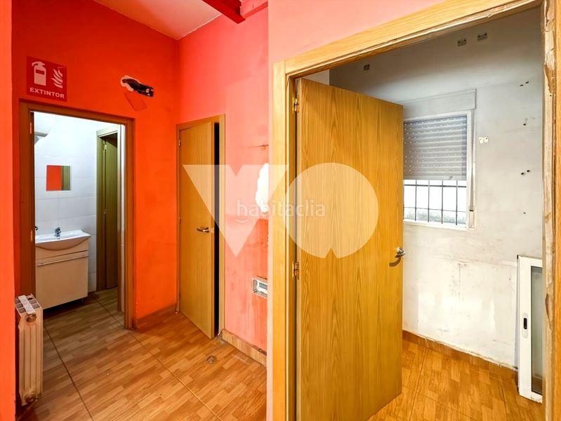 Foto 9ea50b7d-082f-47e7-8d84-10e3392ac1ba. Local comercial a Marroquina Madrid