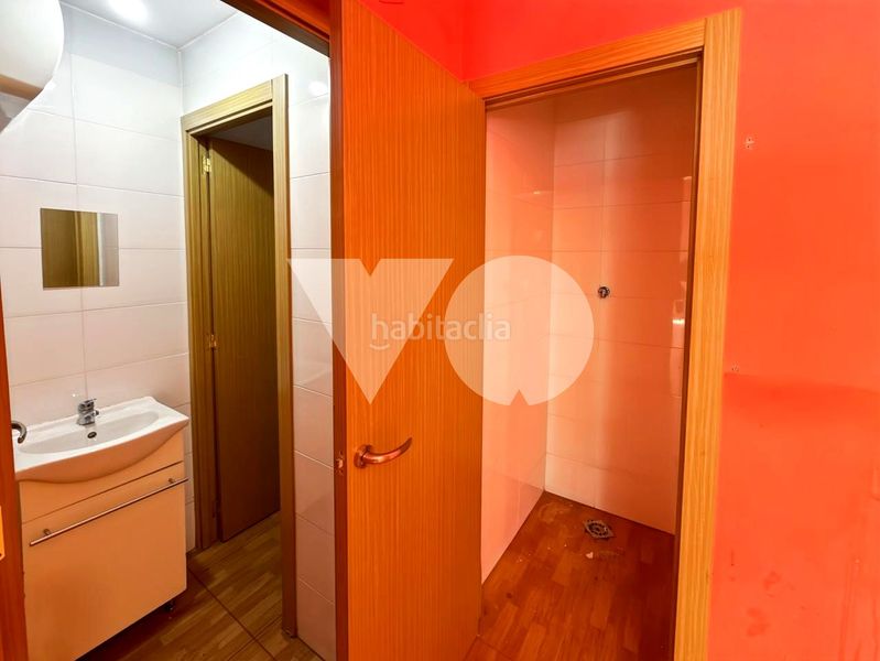 Foto a5f83a33-067f-4216-96d8-3cc24c54585f. Local comercial a Marroquina Madrid