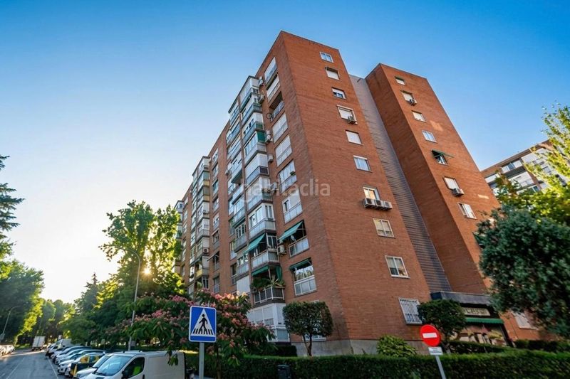 Foto 9d4ba0c2-3bfc-4e9e-a127-d4ce20fc57b1. Pis amb calefacció a Santa Eugenia Madrid