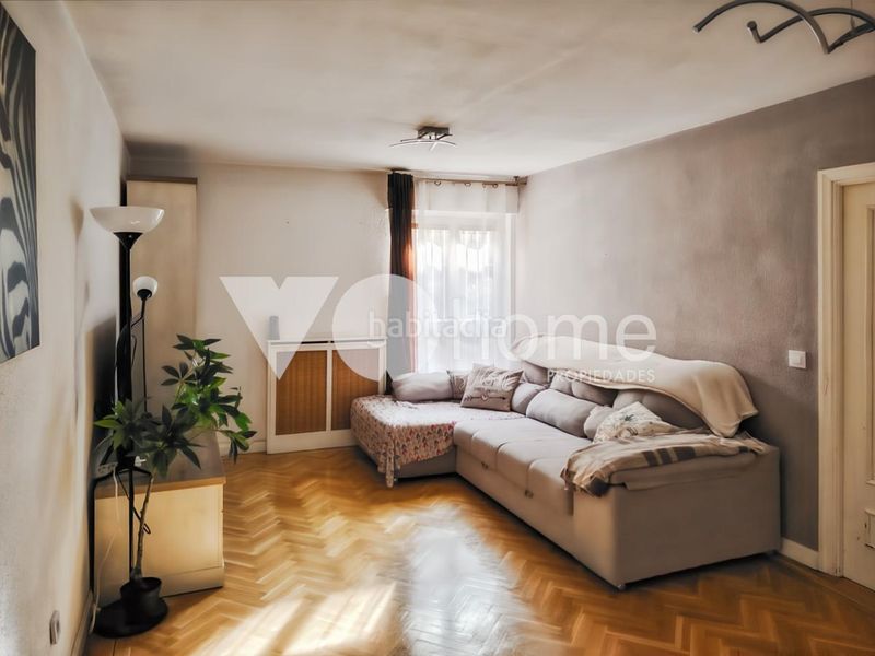 Foto 413456a4-c6b3-4645-974b-ce17729c84bf. Planta baixa amb calefacció a Vinateros Madrid