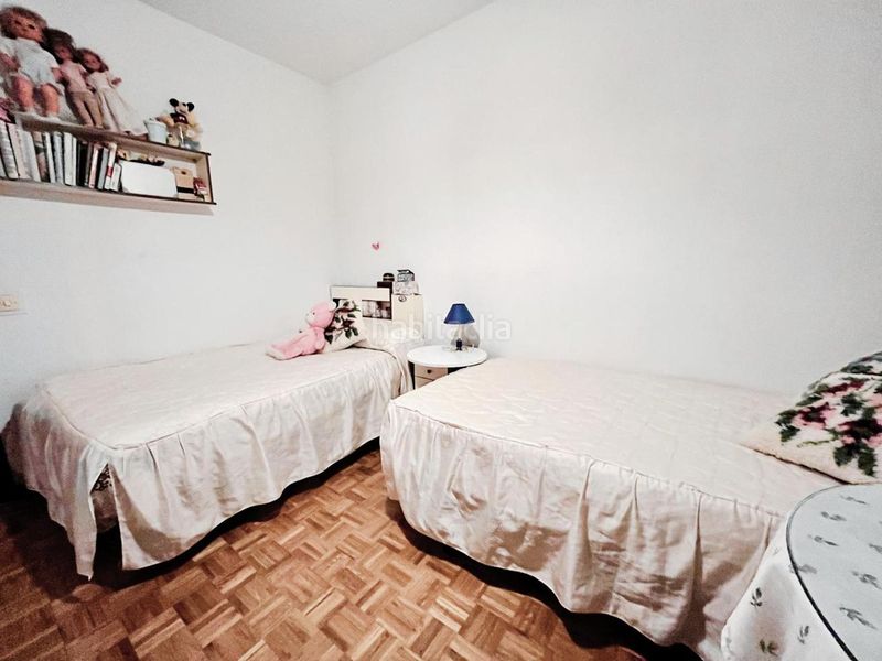 Foto 9a2cf3ea-18b8-47e9-b39b-c4a030285df8. Pis amb aparcament a Santa Eugenia Madrid