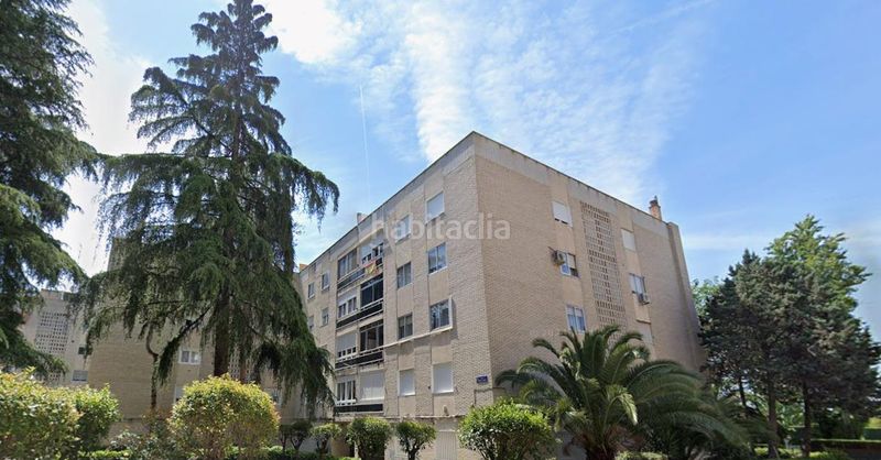 Foto b7756578-9ff3-41ef-86ce-f6a52e2eebf9. Pis amb aparcament a Santa Eugenia Madrid