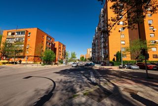 Pis  Avenida de santa eugenia madrid. Piso en venta en santa eugenia