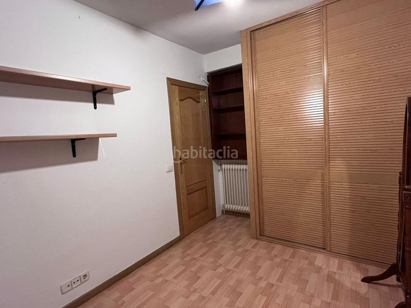 Foto 4aaf89c9-2bf6-4260-afd2-eeb53b95c7d9. Lloguer pis a Santa Eugenia Madrid
