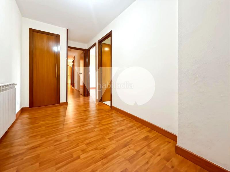 Foto 694a30c3-b0e5-4a04-a5b2-896f81a498fa. Piso  en venta, moratalaz, en Media Legua Madrid