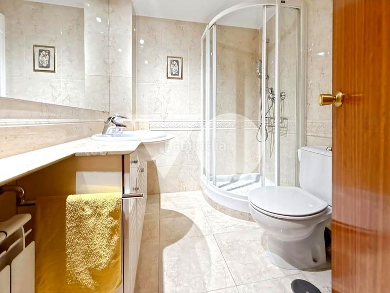 Foto 83faee98-9d4a-424d-82dc-9f13cec5edf6. Piso  en venta, moratalaz, en Media Legua Madrid