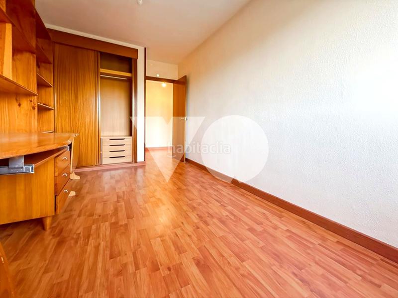 Foto 9fd2880a-2df4-4794-9a4d-b1f73dd2338a. Piso  en venta, moratalaz, en Media Legua Madrid