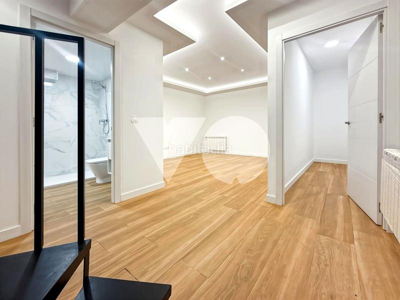 Foto 197ea2f3-4922-4924-bd42-1bb0944308da. Dúplex  en venta, Pueblo Nuevo, ciudad lineal, en Madrid