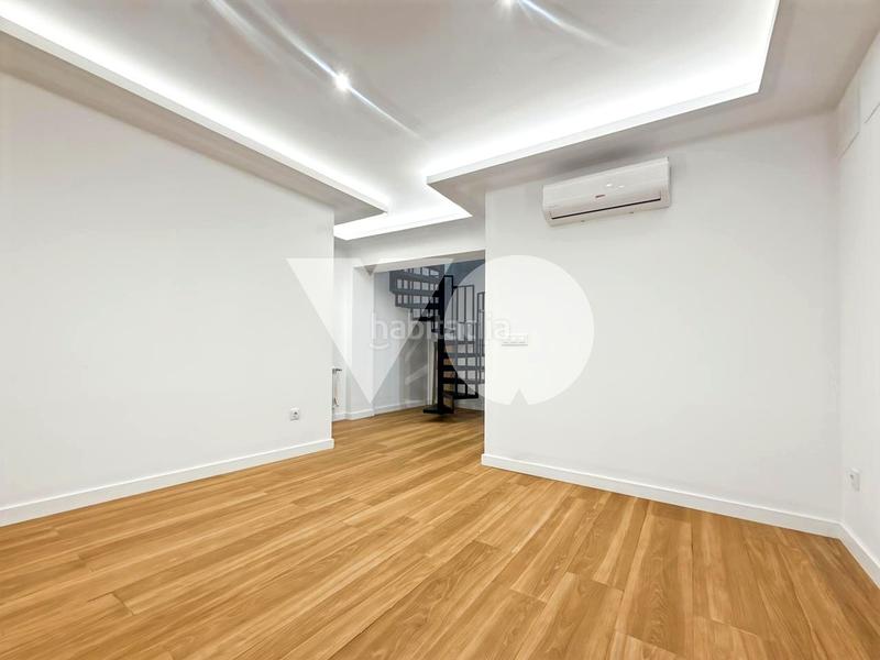 Foto 5d939e81-92f9-4eb7-bbf2-25ed87d72ee5. Dúplex  en venta, Pueblo Nuevo, ciudad lineal, en Madrid
