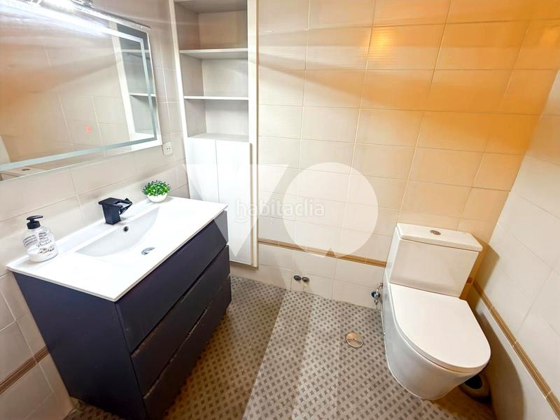 Foto 1f6f6c7c-0f68-425c-8b4d-c23c8eae6306. Dúplex  en venta, Quintana, ciudad lineal, en Madrid