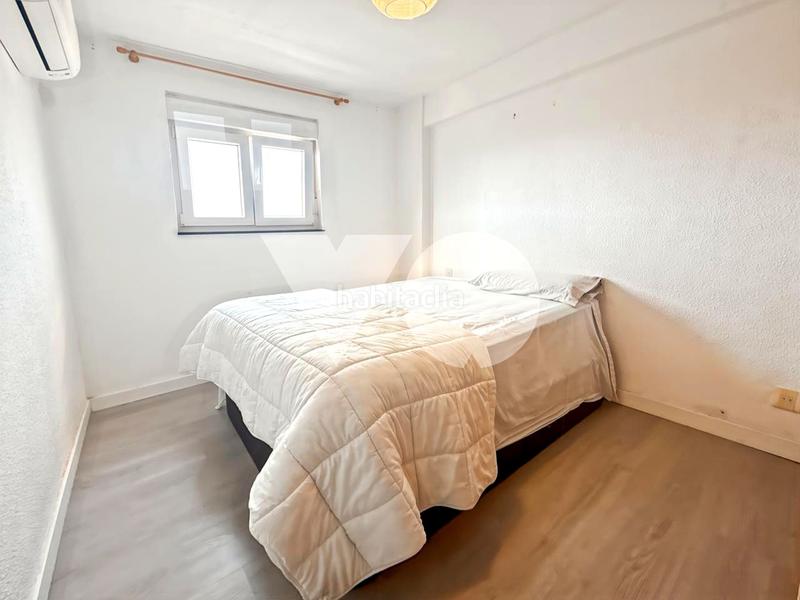 Foto a3595978-ed27-4aee-9718-2e260ee0869b. Dúplex  en venta, Quintana, ciudad lineal, en Madrid