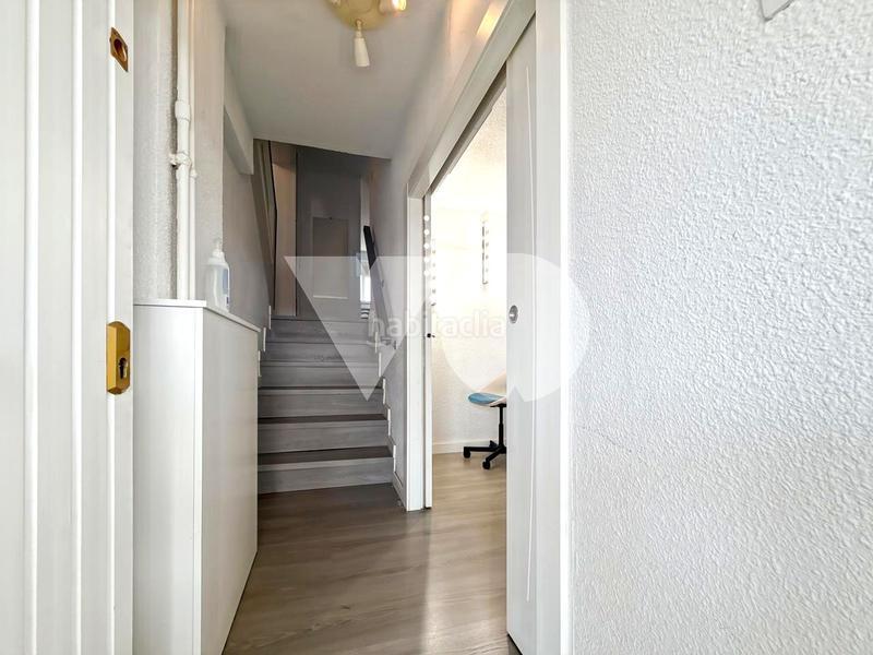 Foto e8cec9c8-f5c9-4494-af3e-6cb71f07053c. Dúplex  en venta, Quintana, ciudad lineal, en Madrid