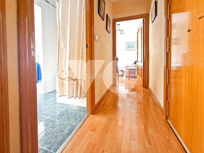 Foto f48cb3cc-e5dc-48c9-9a7e-8fe4c5681dc0. Piso  en venta, Pueblo Nuevo, ciudad lineal, en Madrid