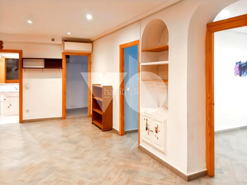 Foto 2ad3fce0-04c6-44af-ab3f-f7d7d4ab5a6d. Piso localvivienda en venta, Concepción, ciudad lineal, en Madrid