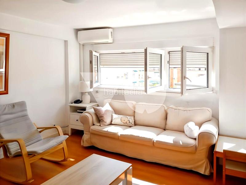 Foto 00ebcc9a-91d5-44b9-b677-2a84e92dfadb. Dúplex  en venta, Quintana, ciudad lineal, en Madrid