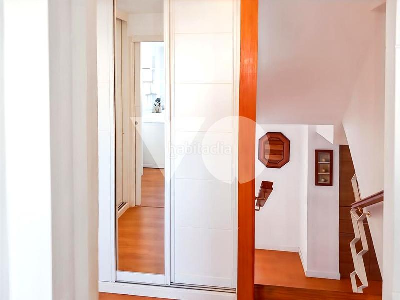 Foto 95cebe49-6ed9-475a-af39-284ac754ee14. Dúplex  en venta, Quintana, ciudad lineal, en Madrid