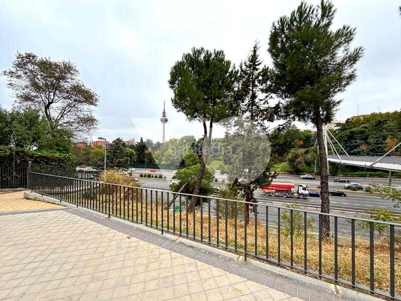 Foto eac2c5f2-a121-4506-884c-af6d59195adf. Erdgeschoss in Ventas Madrid