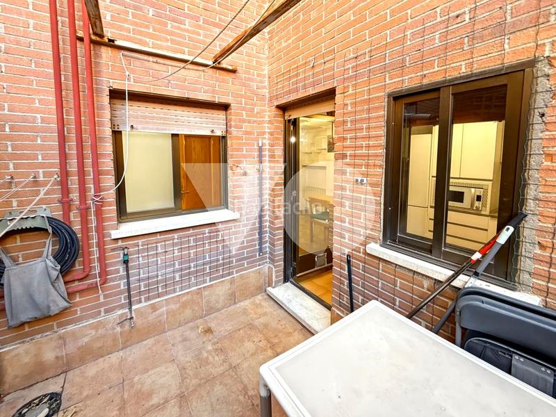 Foto 4bfefed6-45e4-492b-a8b2-8b9d8895fef3. Duplex avec chauffage dans Ventas Madrid