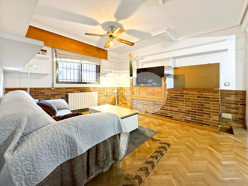 Foto 78d445b6-db44-4228-b056-800b30936f09. Duplex avec chauffage dans Ventas Madrid