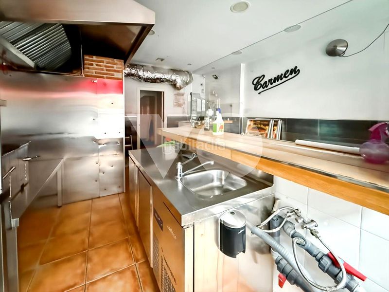 Foto 4edec8cb-b771-47c3-8aaf-76bdb6f26048. Local comercial a Quintana Madrid