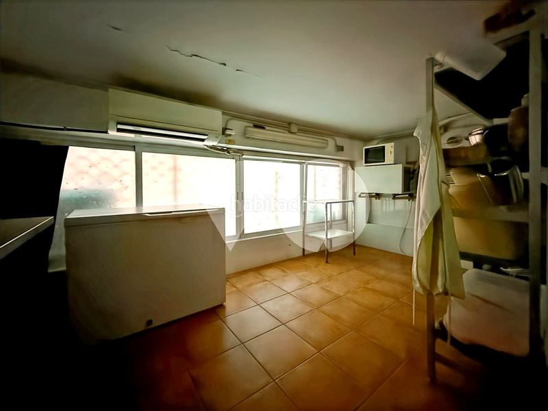 Foto 955b73f4-57e4-4295-8276-c2b643cd375e. Local comercial a Quintana Madrid