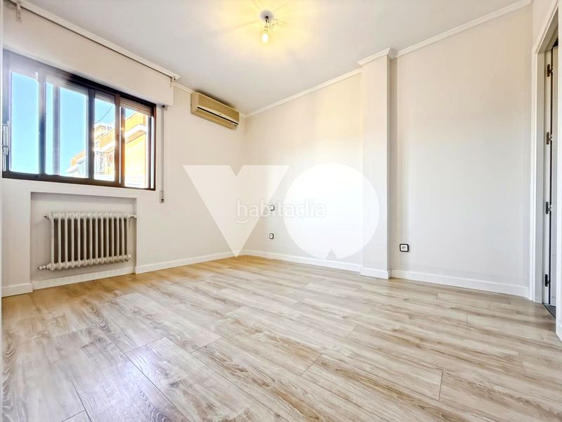 Foto 05839d74-a400-495a-8455-dd4580b693b6. Àtic amb calefacció a Ventas Madrid