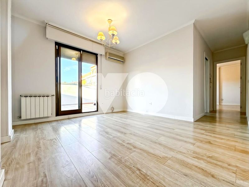 Foto 4dfd7957-8236-4814-b8db-bb94ee3307cf. Àtic amb calefacció a Ventas Madrid