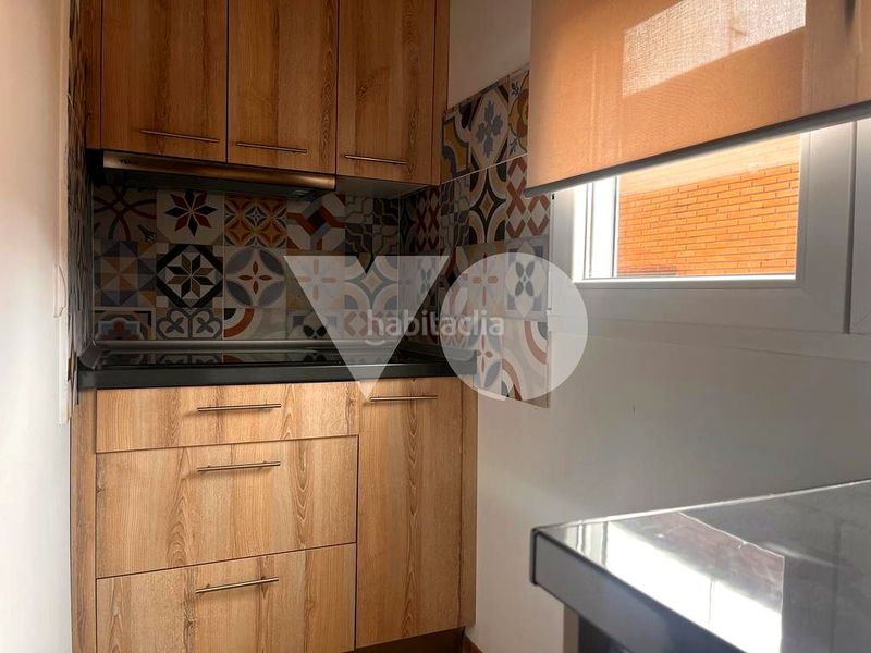 Foto a14c9a1e-2c88-43af-b9df-3ec6023b525b. Lloguer estudi amb calefacció a Pueblo Nuevo Madrid