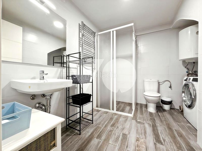 Foto 0d527dd1-cebe-4415-ba7f-b041ccbe06db. Planta baixa a Ventas Madrid