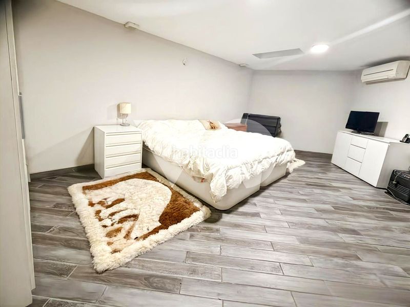 Foto 7ac6e0c4-e266-45f1-8439-14e71403ec89. Planta baixa a Ventas Madrid