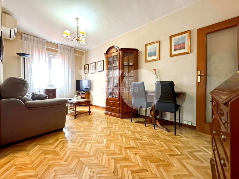 Foto b55b399b-8570-4e36-ae30-cb879930a4ed. Flat in Ventas Madrid