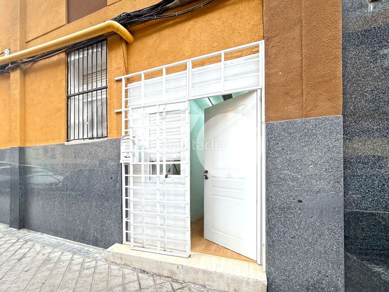 Foto 4ee8da81-4803-45c1-a9e4-e86ea2627e7e. Planta baixa a Pueblo Nuevo Madrid