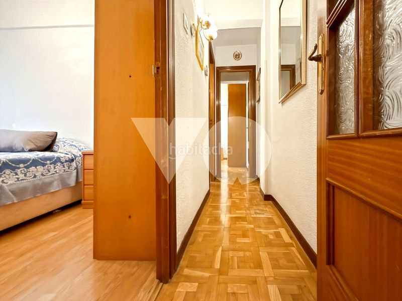 Foto 597b74ae-cc72-4f0e-933f-86622abf1bfe. Flat with heating in Ventas Madrid