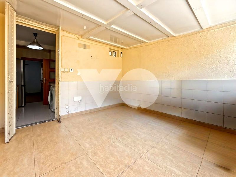 Foto 6d6db127-319e-4d1d-a91e-e50774a7321f. Planta baixa a Ventas Madrid