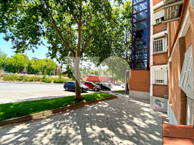 Foto 351ed0c8-a065-42e3-90f4-d7c42ed27184. Flat with heating in Ventas Madrid