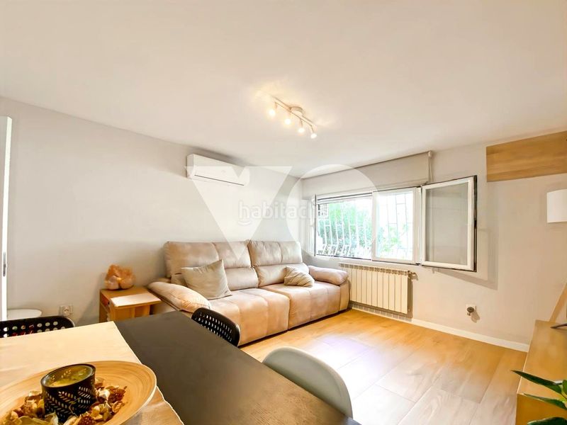 Foto 5a4b7506-920e-4746-856a-c1929cb528b2. Flat with heating in Ventas Madrid