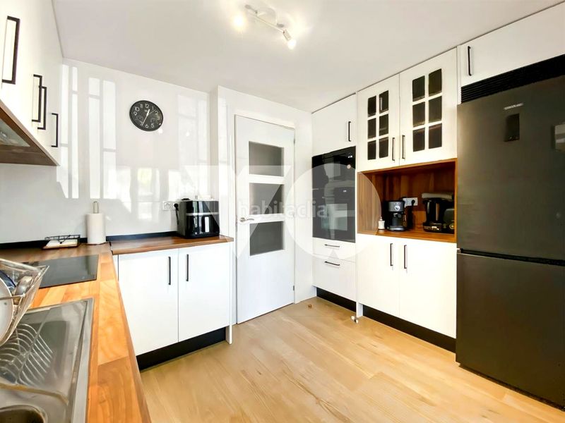 Foto 5daef345-ed8f-4340-b9d6-b35ae9b80455. Flat with heating in Ventas Madrid