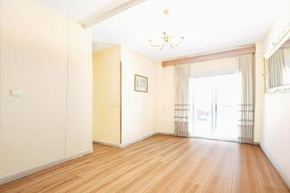 Pis en Universidad. Piso en venta para actualizar en universidad, getafe madrid