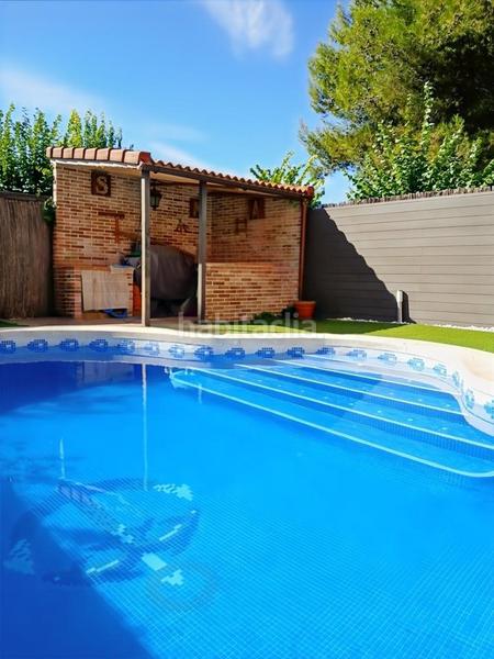 Foto d2d81b3f-46cb-4d35-bea3-5391d8d6f18a. Casa adossada amb calefacció aparcament piscina a Rivas - Vaciamadrid