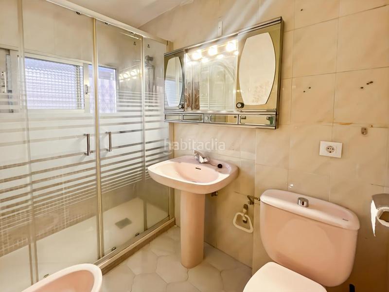 Foto b1715a53-567b-4d2d-a402-a24d3fe952cd. Piso  en venta en Numancia, puente de vallecas en Madrid