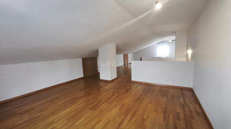 Foto 2cbfb308-9397-46ab-b42a-3c5b16a44001. Casa con piscina in Casco Histórico Rivas - Vaciamadrid